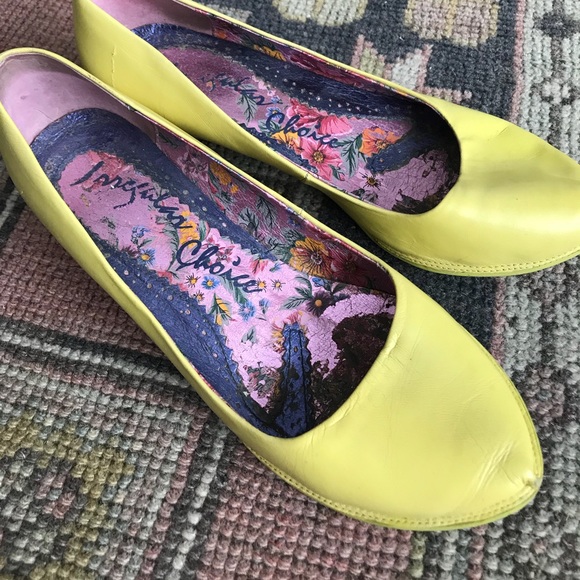 Irregular Choice Yellow kitten heels 37/7 - Picture 3 of 4